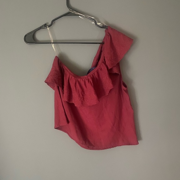 Tank - Picture 2 of 3